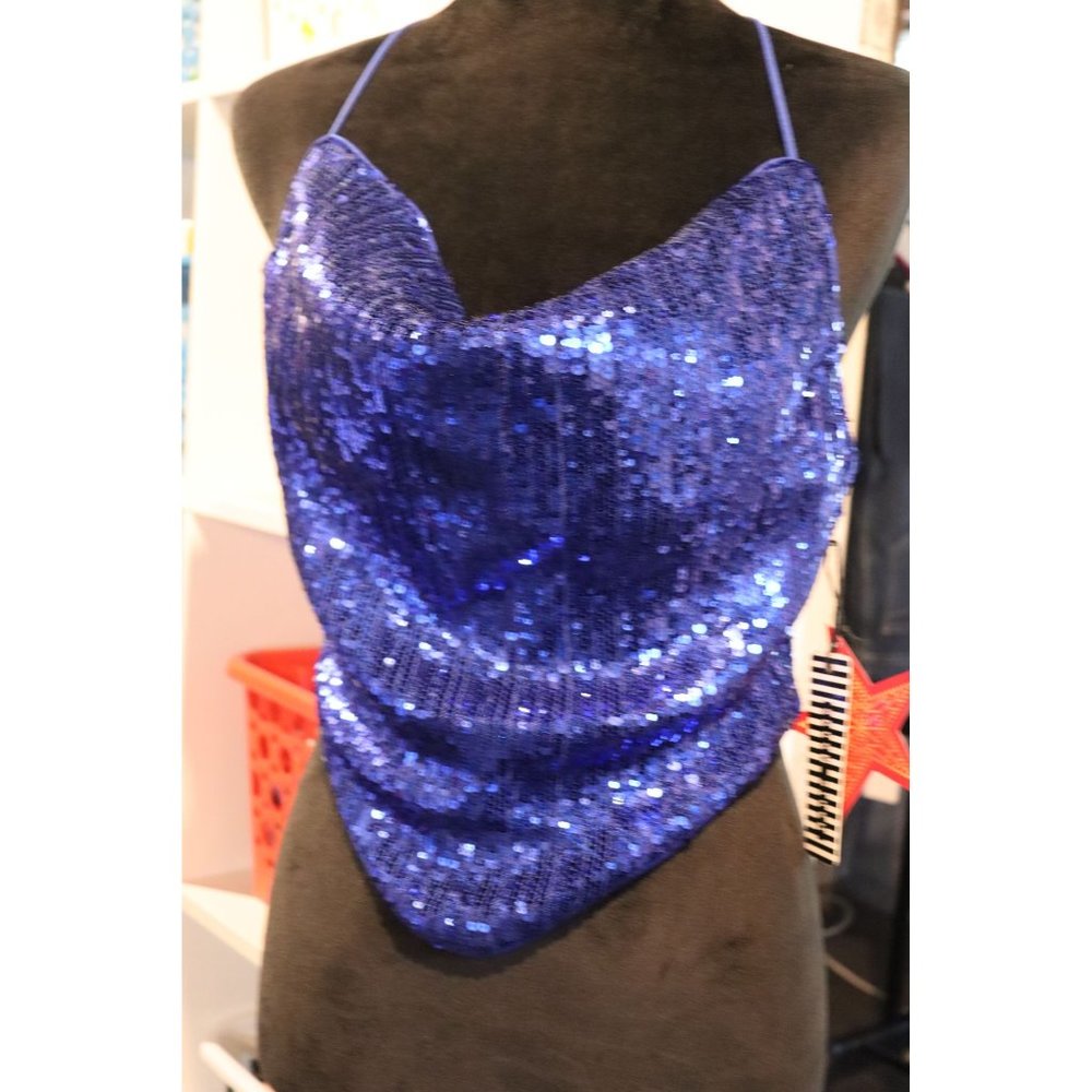Haunte Mode triangle Sequel Blue Criss Cross back strap top M NWT
